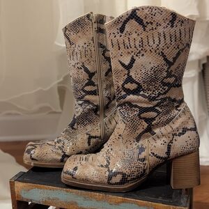 Genuine Snakeskin Women's Boots Straight From Africa